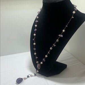 Chic Amethyst and Silver Necklace